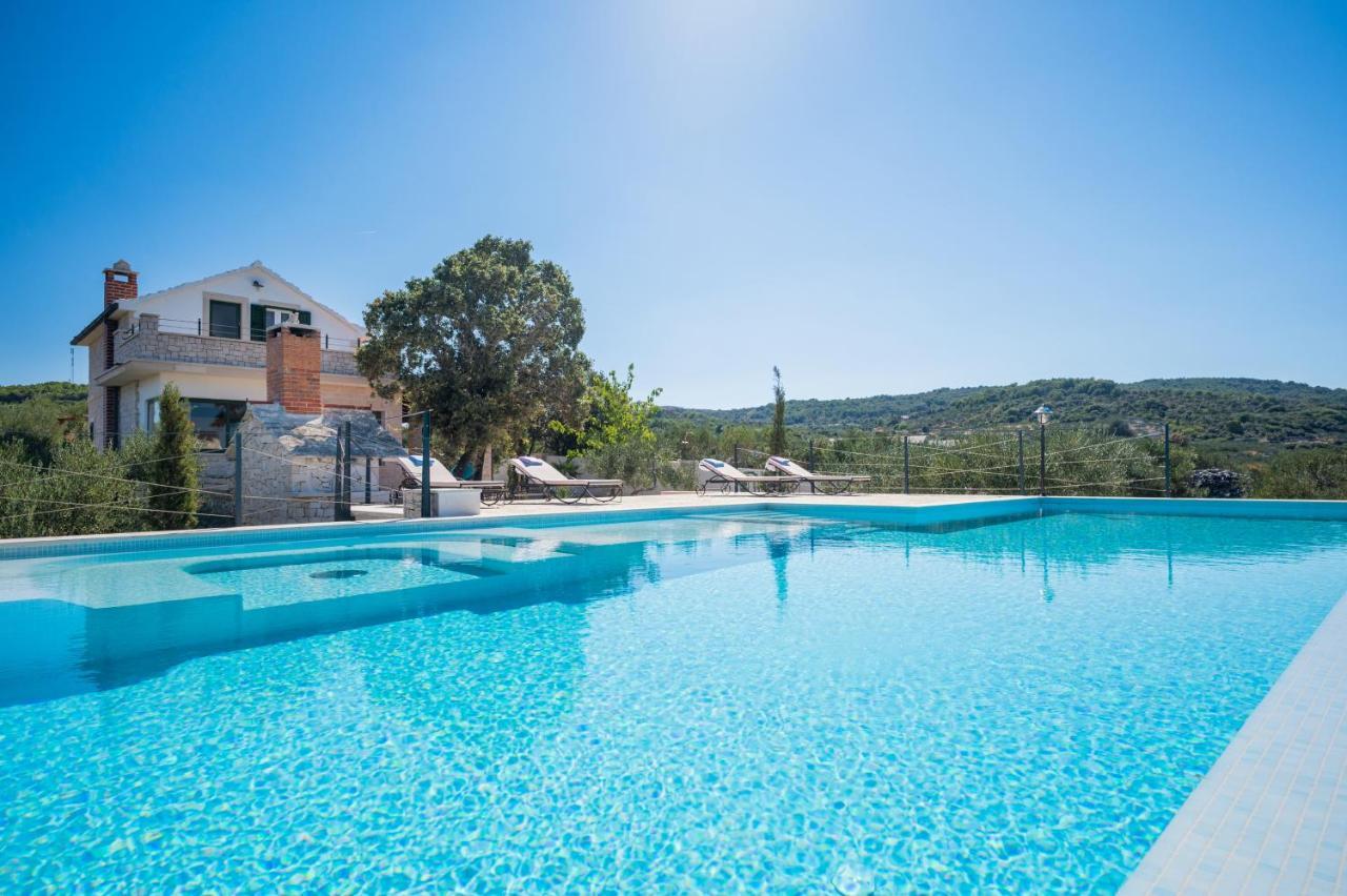 Olive Park House Brac Villa Повля Екстериор снимка